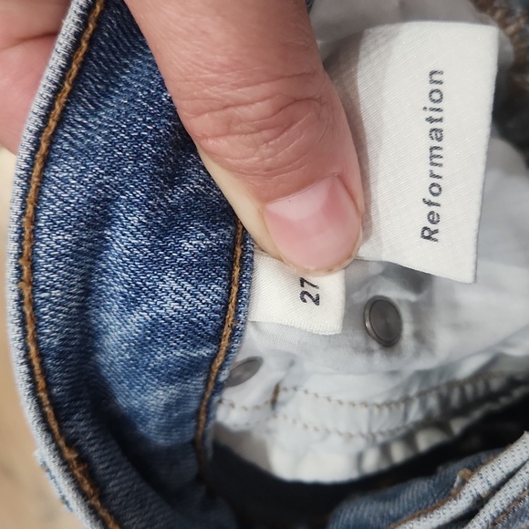 Reformation Julia Ankle Straight Leg Light Jean‎ Distressed Knee Size 27 - Picture 7 of 9